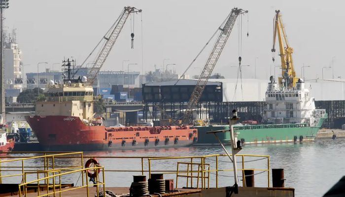  Balança comercial tem superávit mais baixo para março desde 2020 